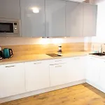 Ms Pro Comfort Kolo Brzegu Z Mini Apartmán *