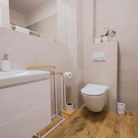 Ms Pro Comfort Kolo Brzegu Z Mini Daire *