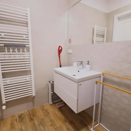 Ms Pro Comfort Kolo Brzegu Z Mini Apartment